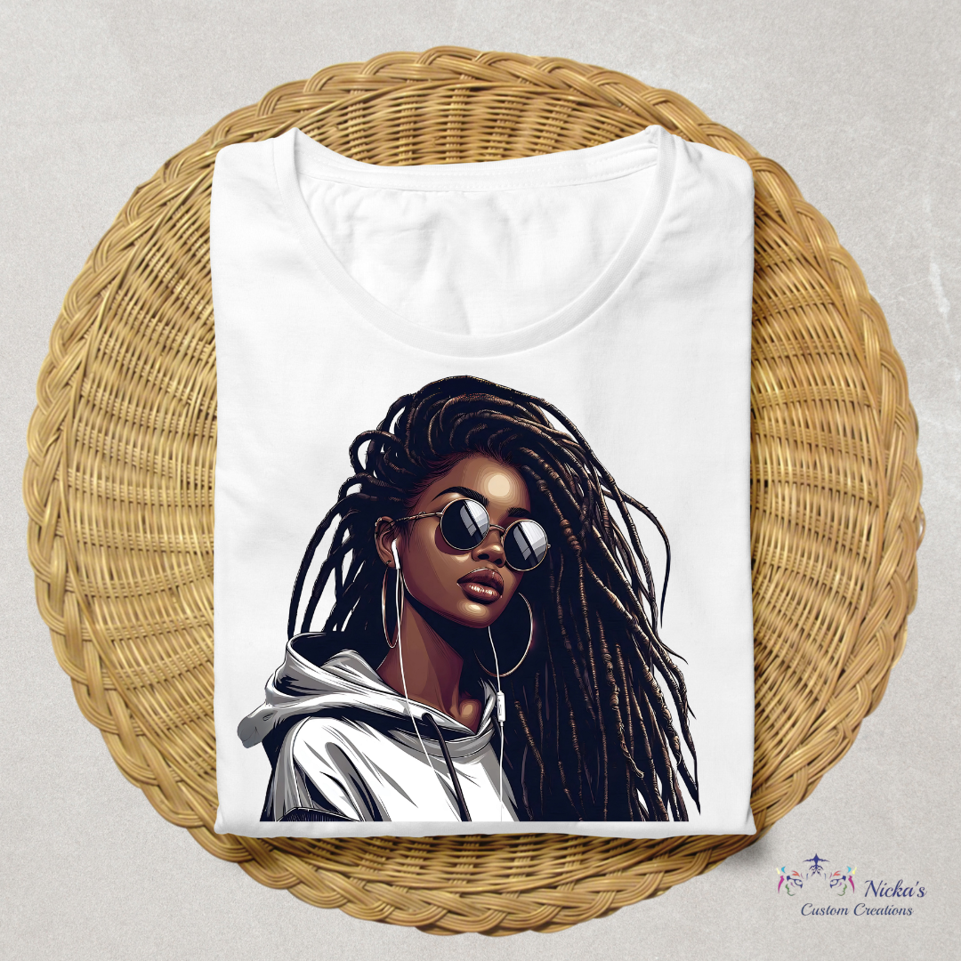 Nia- T-shirt